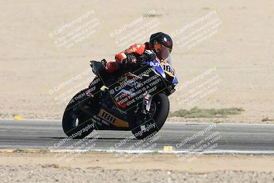 media/Oct-02-2025-Racers Edge (Thu) [[2c91cb6ab3]]/2-A Group/Session 5-Turn 12 (130pm)/